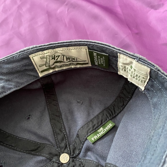 MN Twins MLB bundle - Picture 7 of 13